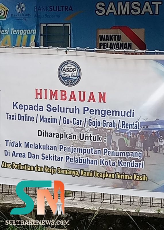 Driver Online Kendari Kecam Perlakuan Sepihak Atas Pemasangan Baliho Larangan Di Pelabuhan